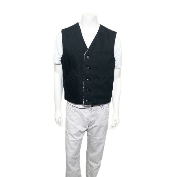 Outback Trading - Marlboro Vest Reversible Sherpa - Picture 1 of 6